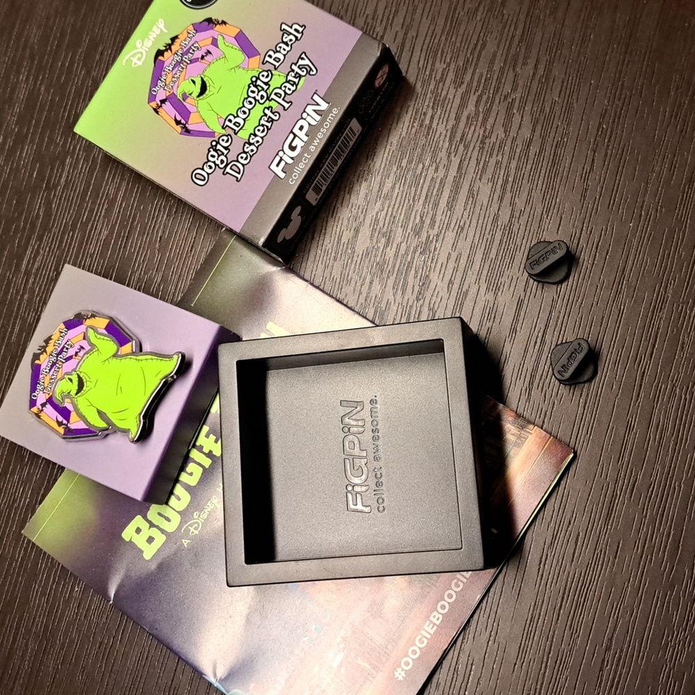 Disney Oogie Boogie Bash Desseet Party Figpin - Picture 3 of 5